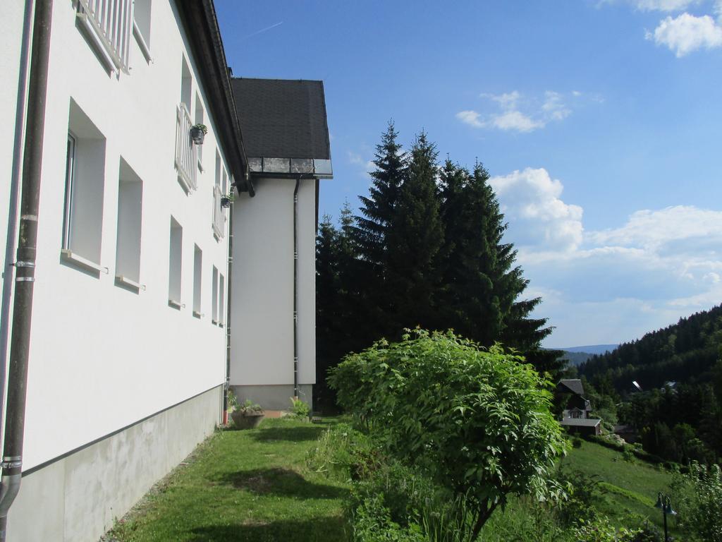 Greizer Kammhuette Gaststaette & Pension Klingenthal Exterior photo